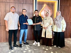 Pemerataan Sinyal, Andre Rosiade dan Bupati Terpilih Solok Temui Dirut Telkomsel