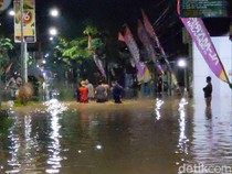 Video Penampakan Jalan Nasional Trenggalek-Tulungagung Banjir