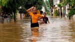 Banjir Melanda Jalan Nasional Trenggalek-Tulungagung