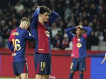 Video Dalih Flick Performa Barca Turun di LaLiga: Masih Muda, Harus Banyak Belajar