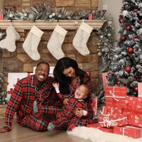 “Kami tidak co-parenting. Kami benar-benar bersama, itulah mengapa banyak orang bingung. Nick memiliki pasangan lain, tetapi kami terbuka, bahagia, dan itu cara kami,” ungkap Bre dalam podcast Sophie Habboo. Foto: Instagram