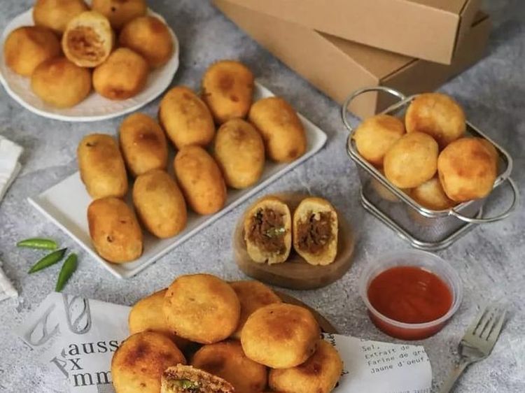 20 Combro Pedas Gurih Rp 1.000 an Ada di Tempat Ini!