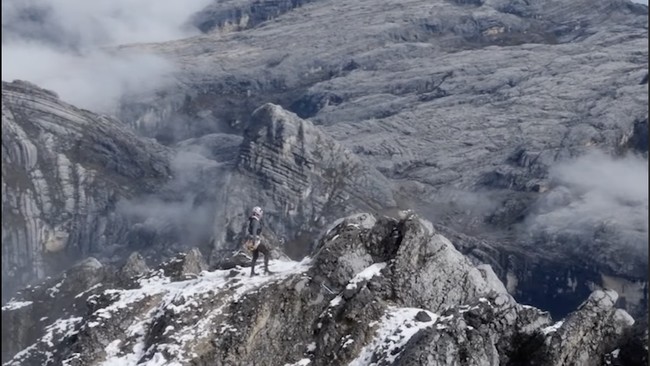 Fakta-fakta 2 Pendaki Meninggal di Puncak Carstensz Papua