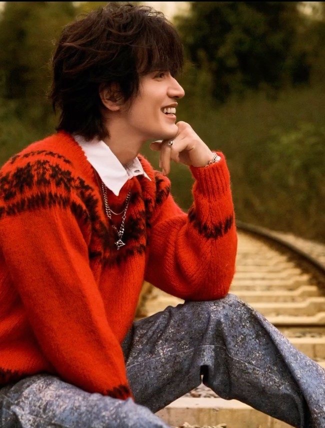 Jerry Yan juga menyanyikan solo dua lagu dalam soundtrack Meteor Garden yaitu wo shi zhen de zhen de hen ai ni (I Truly Love You/I Really Really Love You) dan yao ding ni (Got To Have You). Foto: Dok. TikTok, Instagram Jerry Yan