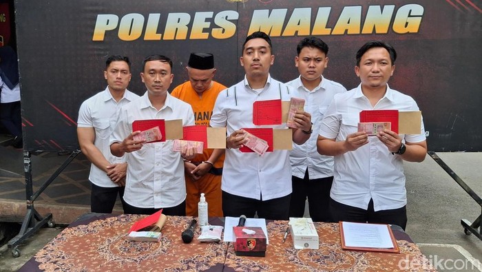 Kades Pagak Malang menipu