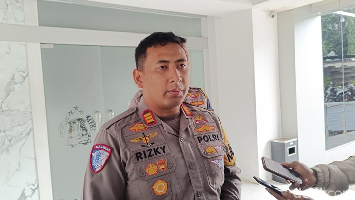 Kasat Lantas Polres Bogor AKP Rizky Guntama