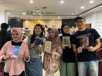 Potret Keseruan di Komunitas Membaca Raden Saleh, Ada Apa Saja?