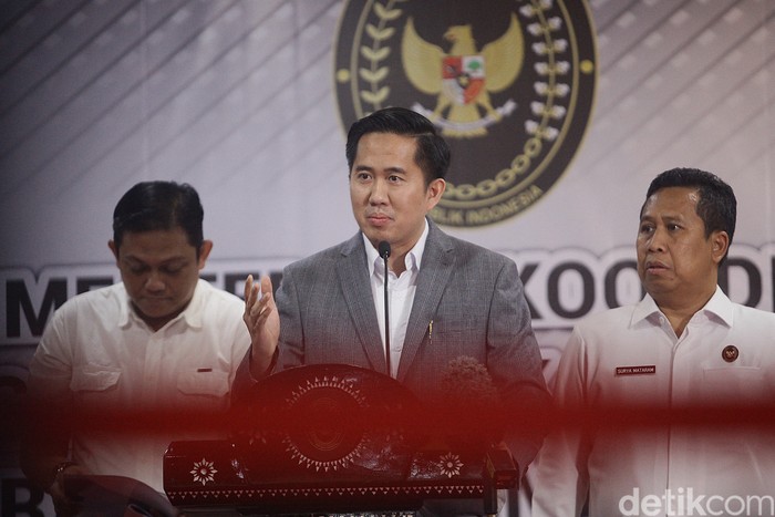 Kemenko Kumham Imipas memberikan penjelasan terkait pemulangan terpidana mati kasus penyelundupan narkoba, Mary Jane Veloso. Marry Jane akan dipulangkan 18 Desember.
