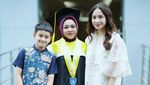 Semringah Mbak Lala Wisuda Jadi Sarjana Ditemani Nagita Slavina dan Rafathar
