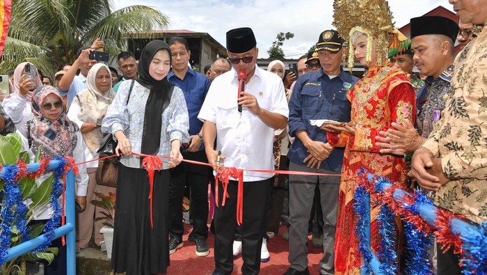 Mendes PDT Yandri Susanto