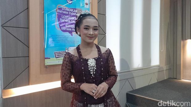 Neng Syelfi Oktora