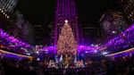 New York City Bercahaya Sambut Natal