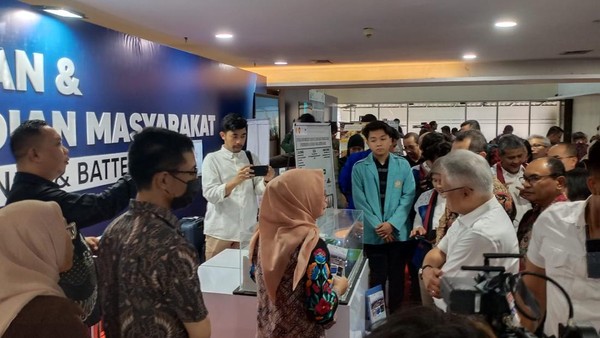 Mengintip Karya Keren Mahasiswa-Dosen di Pameran Vokasi Berinovasi 2024