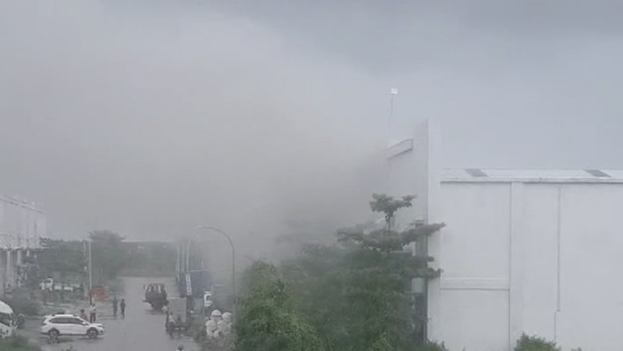 Penampakan kebakaran di Pergudangan Summarecon Makassar, Dokumen Istimewa
