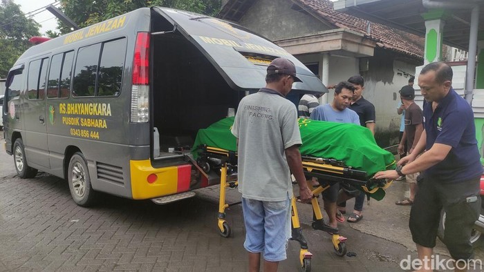 Pria di Sidoarjo ditemukan meninggal diduga korban pembunuhan.