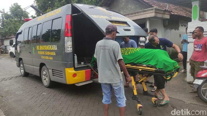 Pria di Sidoarjo ditemukan meninggal diduga korban pembunuhan.