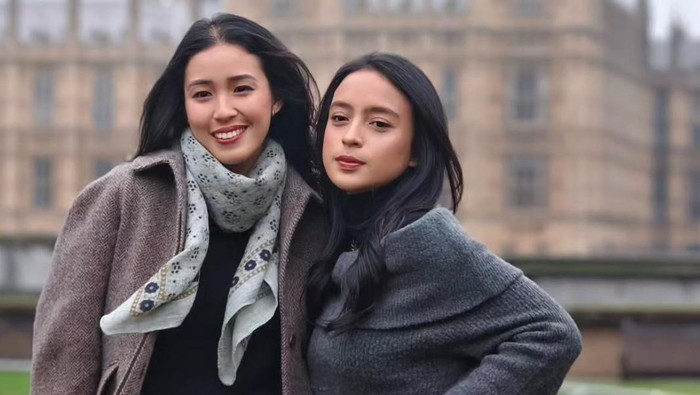 Alifiya dan Neishia, dua putri Dede Yusuf.