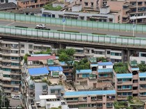 Rusun di China Beratap Jalan Layang!