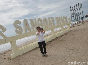 Santai Sejenak di Sanggar Beach Lampung Selatan