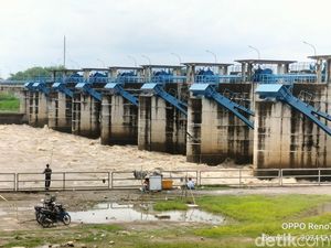 9 Pintu Bendung Gerak Bengawan Solo Diperbaiki Demi Antisipasi Banjir