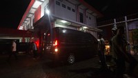 Mary Jane Veloso dibawa ke Lapas Pondok Bambu, Jakarta sebelum dipindahkan ke negara asalnya. (ANTARA FOTO/Andreas Fitri Atmoko)