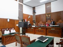 Sidang Praperadilan Walkot Semarang Mbak Ita Ditunda