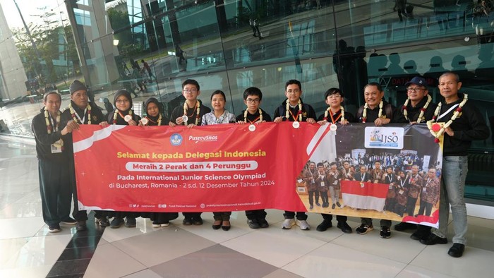 Siswa Indonesia bawa pulang 6 medali di ajang olimpiade sains internasional jenjang SMP.