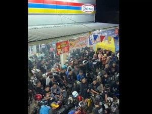 Ini Alasan Komunitas CB Makan-Tidur di Minimarket Nganjuk
