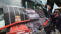Harun Masiku merupakan tersangka korupsi suap anggota KPU Wahyu Setiawan pada 2020. Wahyu Setiawan dinyatakan bersalah dan telah bebas usai menjalani masa hukuman sebagai terpidana.   