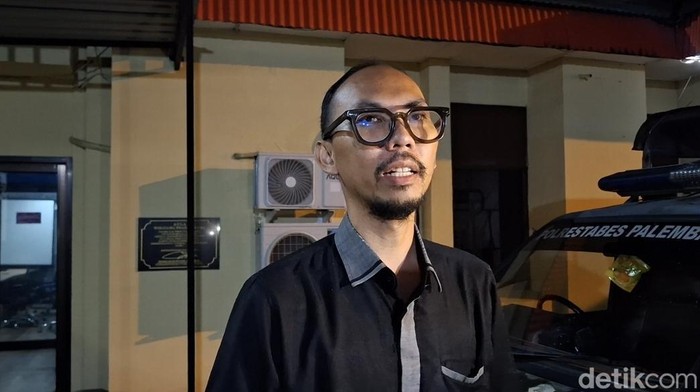 Bayu Prasetya Andrinata, kuasa hukum Lady dan ibunya.