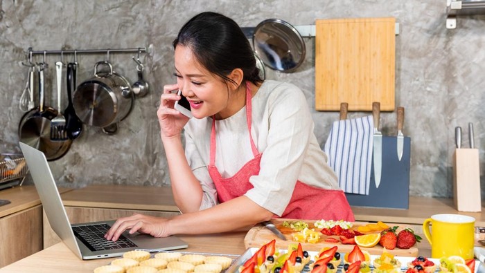 Ilustrasi Bisnis Online