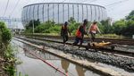Jalan RE Martadinata Depan JIS Tergenang Banjir Rob