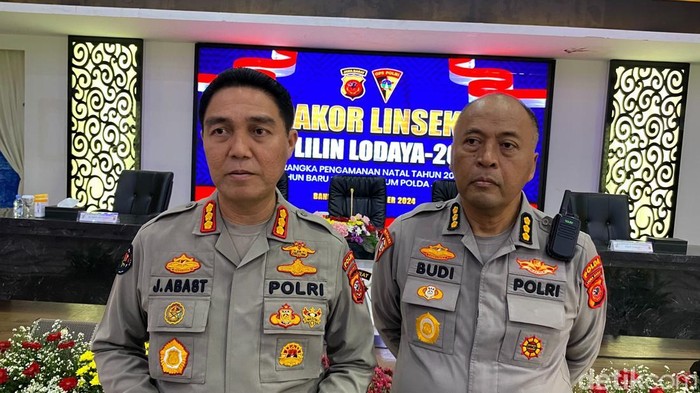 Kabid Humas Polda Jabar Kombes Jules Abraham Abast