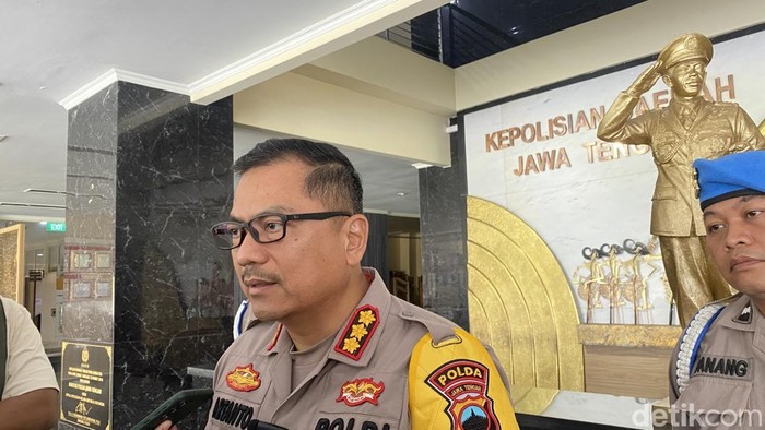 Kabid Humas Polda Jateng Kombes Artanto di Mapolda Jateng, Kelurahan Mugassari, Kecamatan Semarang Selatan, Selasa (17/12/2024).