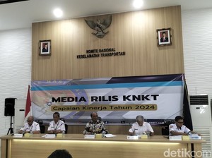 KNKT Catat 60% Kecelakaan Kendaraan Darat karena Pengemudi Kelelahan