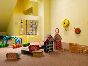 Museum MACAN Hadirkan Ruang Seni Anak Ulik Ulak Alik oleh Playo