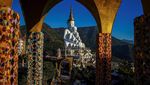 Keindahan Lima Patung Buddha di Puncak Thailand