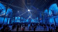 Arena seluncur es ini terletak di Grand Palais, Paris, tempat berlangsungnya pertandingan anggar selama Olimpiade Paris 2024.  