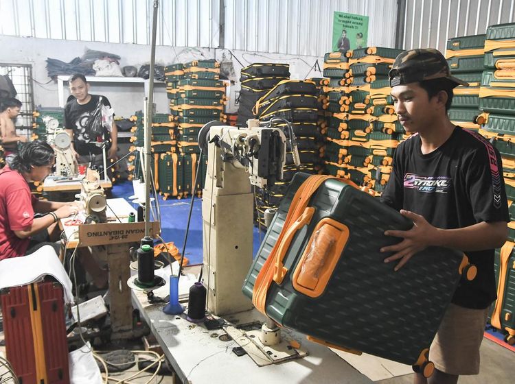 Potret Konveksi Koper di Bekasi, Dijual Mulai Rp 350 Ribu