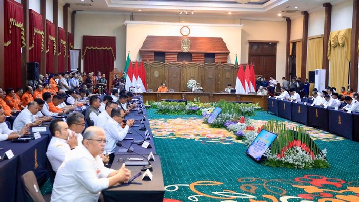 Rakor Siaga Darurat Bencana Hidrometeorologi Jatim 2024