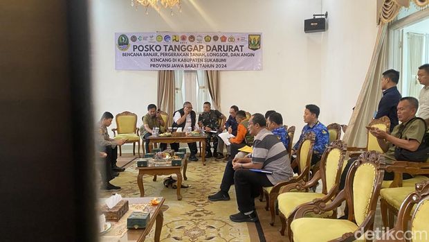 Rapat penanggulangan bencana di Kabupaten Sukabumi.