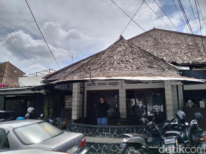 Rumah Musik Harry Roesli.