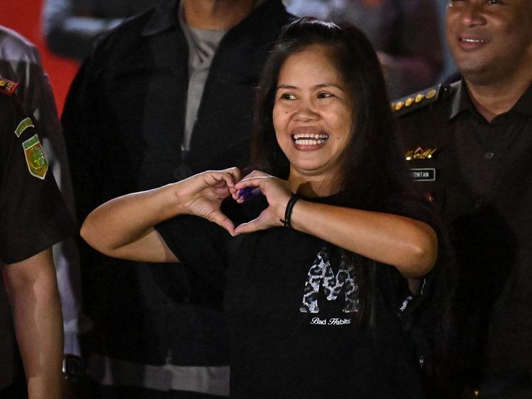Semringah Mary Jane Tinggalkan Lapas Pondok Bambu, Pulang ke Filipina