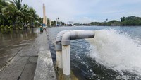 Kawasan Ancol menyediakan mesin pompa untuk mengantisipasi banjir rob. Total ada 29 rumah pompa atau chamber dengan total 55 mesin pompa yang disiagakan.
