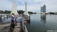 Kawasan wisata Ancol Taman Impian menjadi salah satu yang terdampak banjir rob.