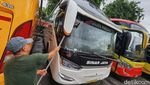 Foto: Aktivitas Terminal Kalideres Jakarta Jelang Libur Nataru