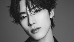 THE BOYZ Gagah di Foto Profil Terbaru