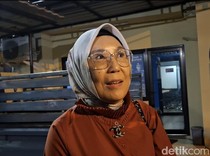 Masih Drop, Pemeriksaan Lady-Ibunya Tidak Dilakukan di Polda Sumsel