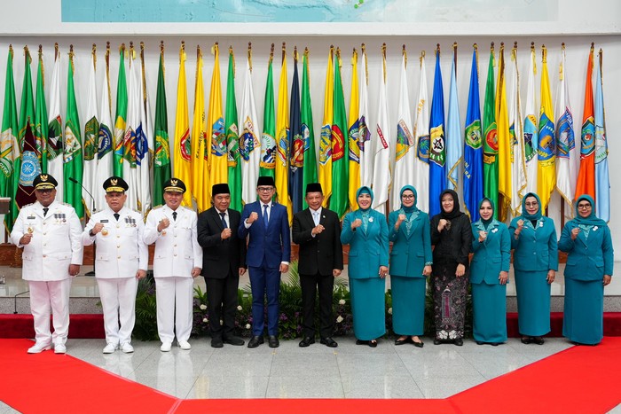 Tri mengingatkan pejabat yang dilantik agar semangat mengawal seluruh program PKK terutama yang telah direncanakan dari 2024 untuk dilaksanakan pada 2025.