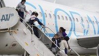 Dari Asia, daftar tersebut mencakup ribuan warga negara Tiongkok dan India yang tinggal di Amerika Serikat tanpa dokumen yang sah.
